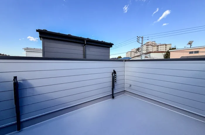 ルーフバルコニー