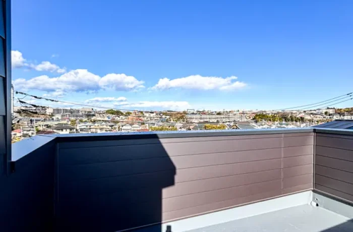 ルーフバルコニー